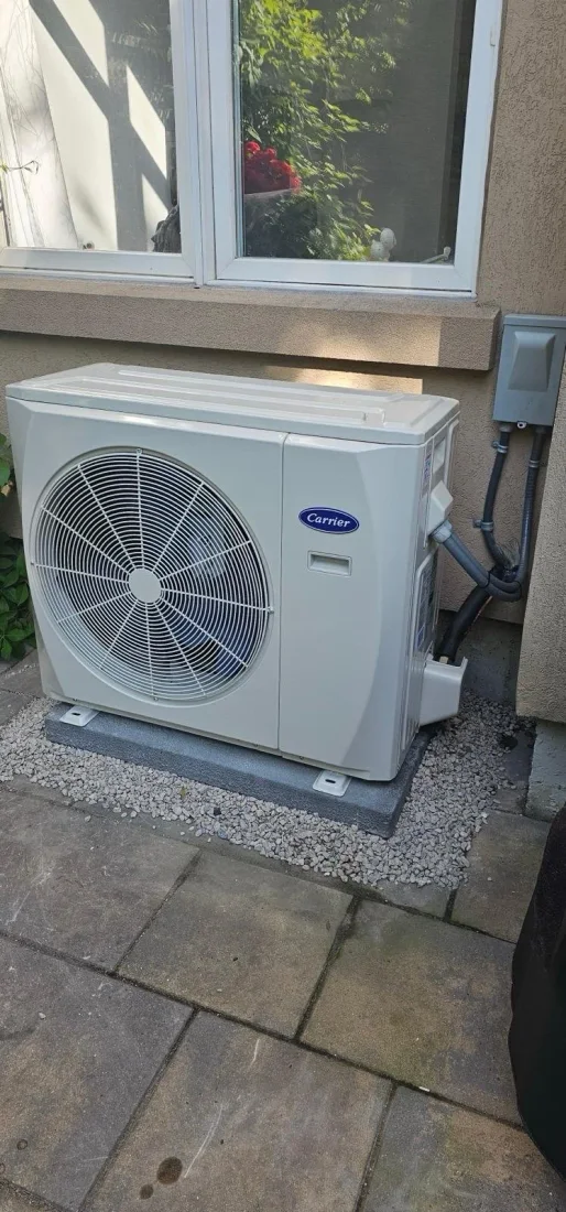 Ductless system installation by Airrand