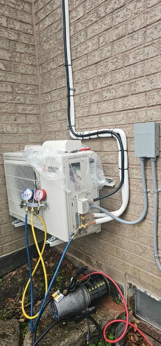 Ductless system installation by Airrand
