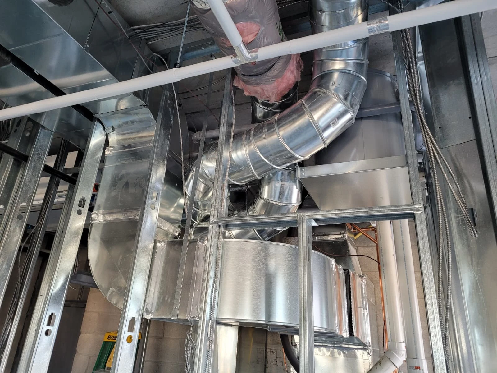 Ductwork installation by Airrand